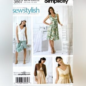 Simplicity 3867 uncut sewing pattern
